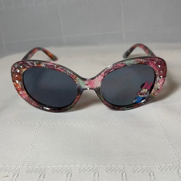 *5 for $25* NWOT Kids FGX International Fashion Sunglasses Multi Color Butterfly - Picture 2 of 4
